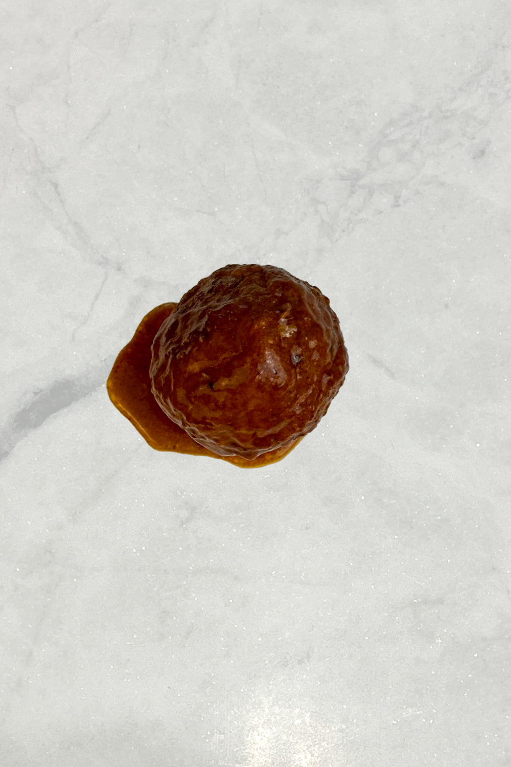 Meatball ready-made with gravy (roasted)